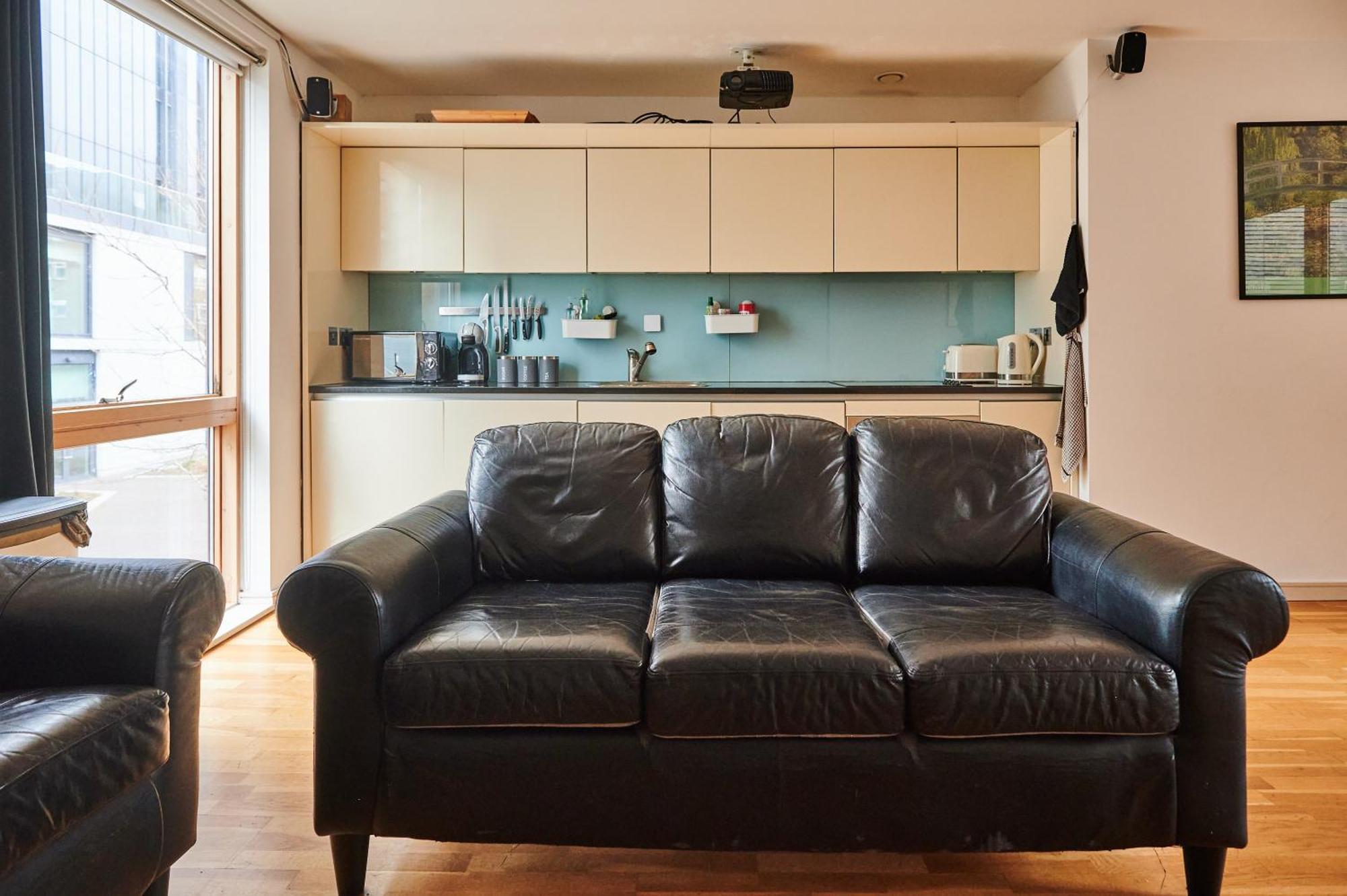 לונדון Bright 2 Bedroom Flat In Old Street With Balcony מראה חיצוני תמונה